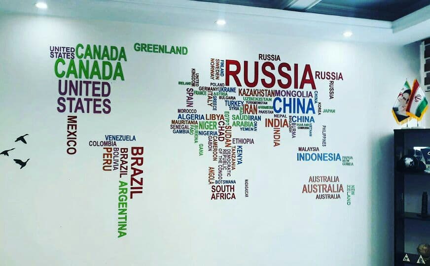 نقشه سیاسی کشورها  رنگی وشیک برای اتاق مدیریت دیزاین داخلی بازرگانی